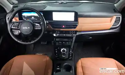 Kia Seltos 2024 1.6 гидро в Москве № 2124328, миниатюра 7