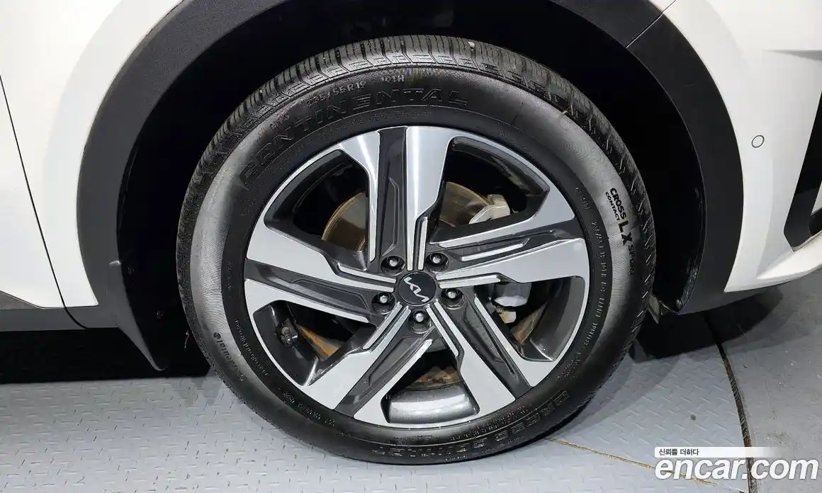 Kia Sorento 2023 1.6 гидро в Москве № 2124601, фото 7