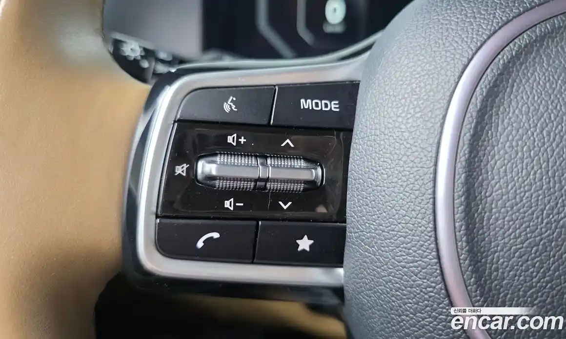 Kia Sorento 2023 2.5 гидро в Москве № 2124889, фото 27