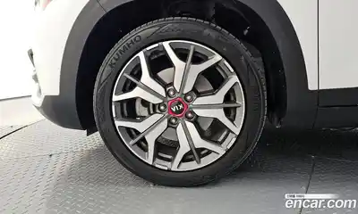 Kia Seltos 2021 1.6 гидро в Москве № 2124909, миниатюра 5