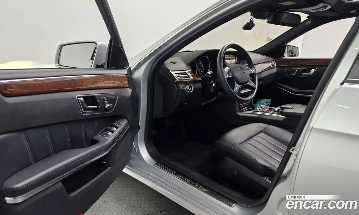 Mercedes-Benz E-Class 2013 3.5 гидро в Москве № 2124947, фото 10