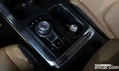 Kia Canival 2023 3.5 гидро в Москве № 2125234, миниатюра 9