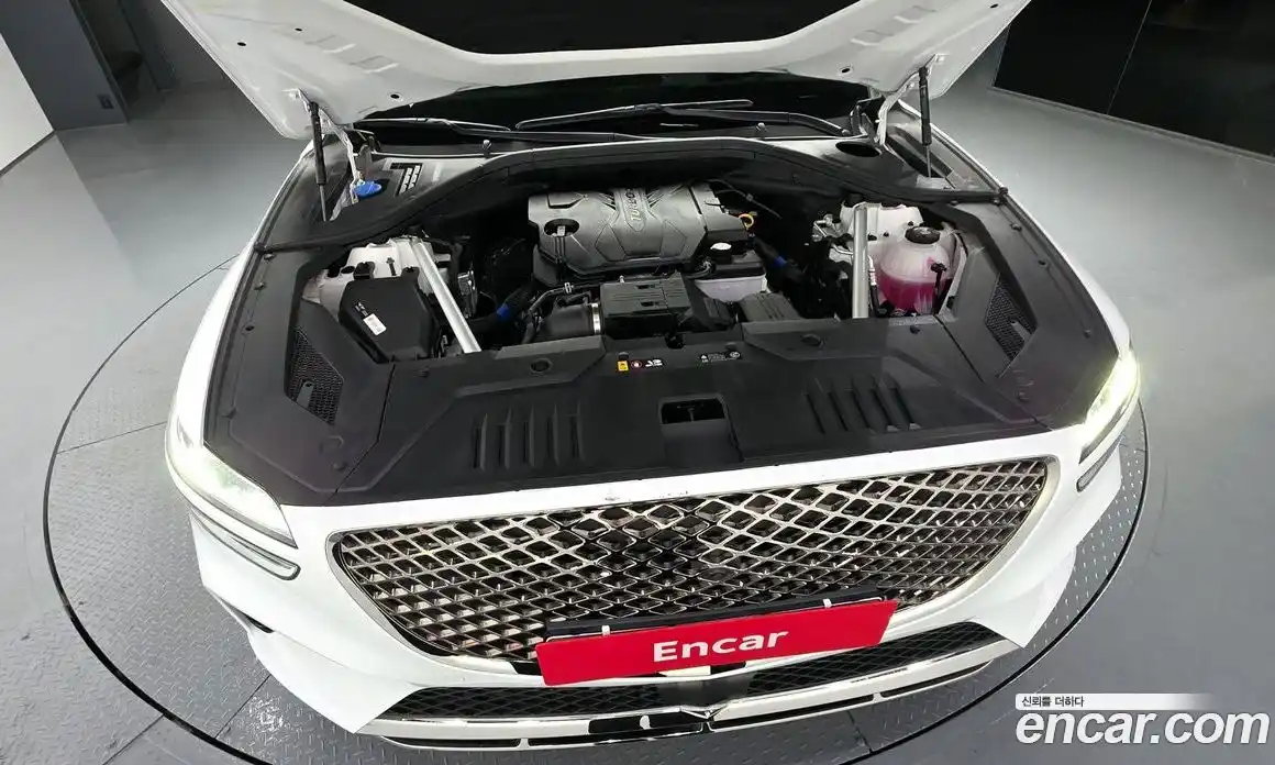 Genesis GV70 2023 2.5 гидро в Москве № 2125423, фото 6