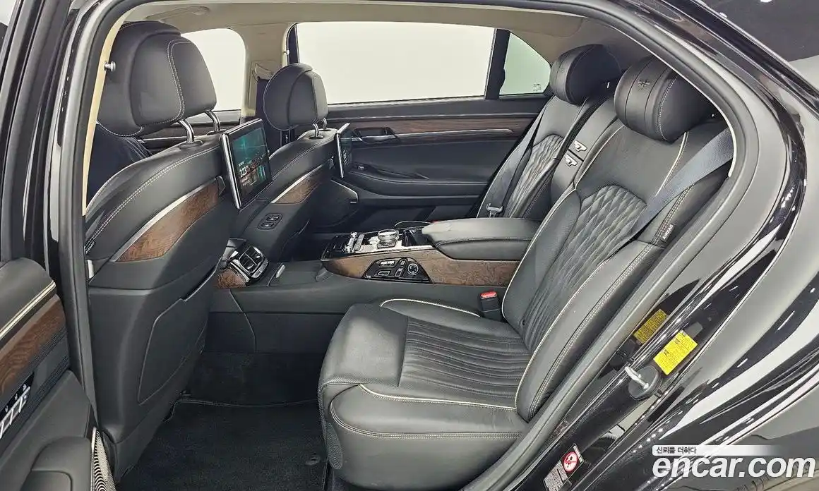 Genesis G90 2019 5.0 гидро в Москве, фото 12