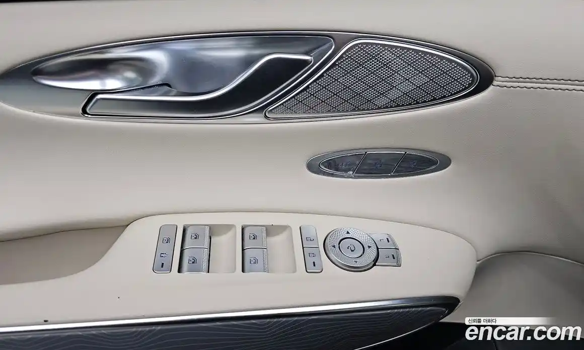 Genesis GV70 2021 2.5 гидро в Москве № 2125739, фото 25
