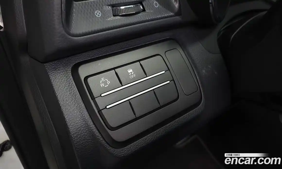 SsangYong TIBOLI 2018 1.6 гидро в Москве № 2126131, фото 15