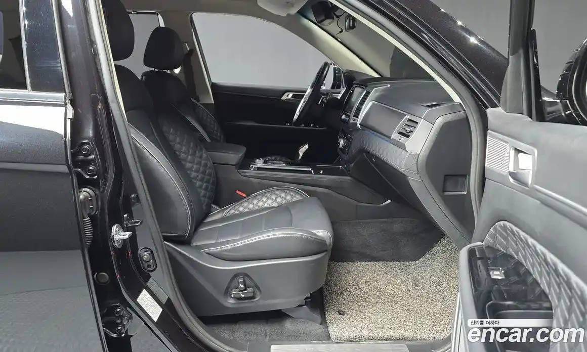 SsangYong Rexton 2020 2.2 гидро в Москве № 2126180, фото 16