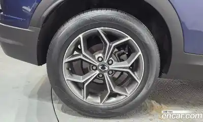 SsangYong Korando 2020 1.5 гидро в Москве № 2126333, миниатюра 5