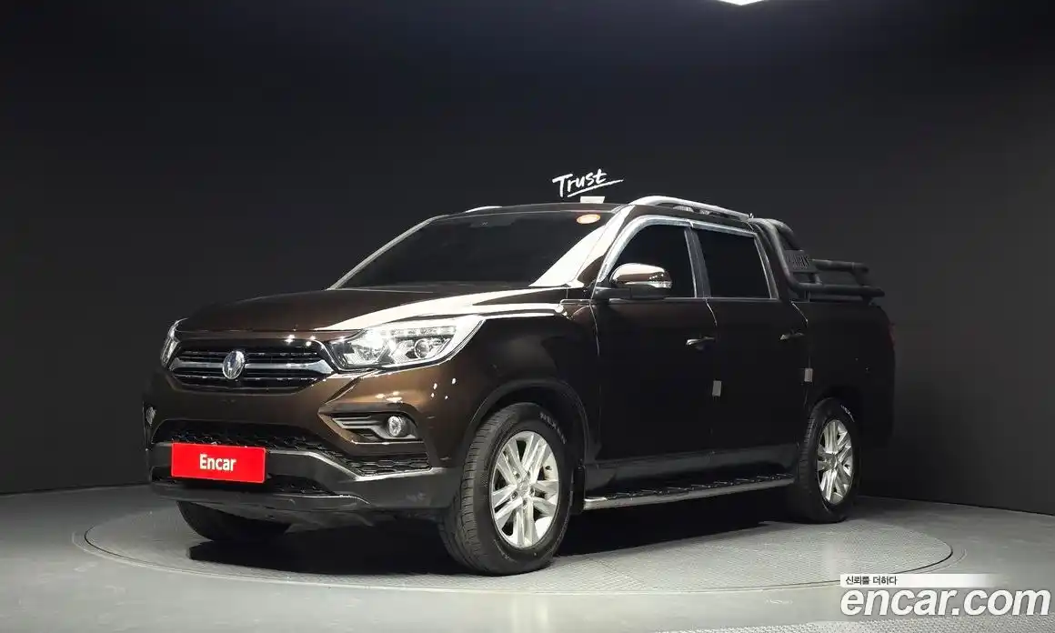 SsangYong Rexton 2018 2.2 гидро в Москве № 2126473, фото 1