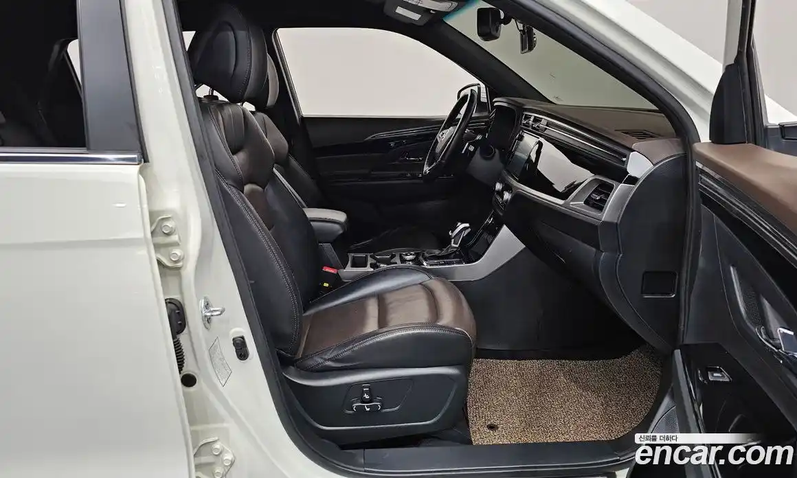 SsangYong Korando 2019 1.6 гидро в Москве № 2126560, фото 16
