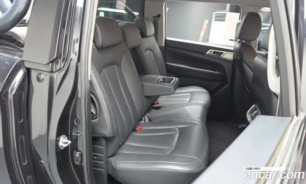 SsangYong Rexton 2018 2.2 гидро в Москве № 2126656, фото 16