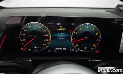 Mercedes-Benz GLB-Class 2021 2.0 гидро в Москве № 2126784, миниатюра 11