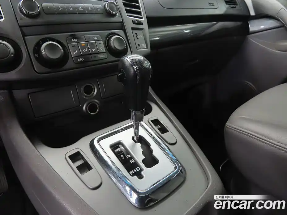 SsangYong Korando 2014 2.0 гидро в Москве № 2126923, фото 11