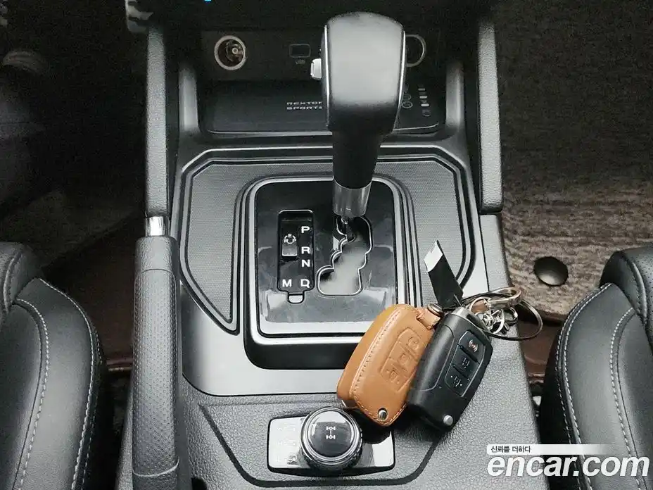 SsangYong Rexton 2021 2.2 гидро в Москве № 2127097, фото 9