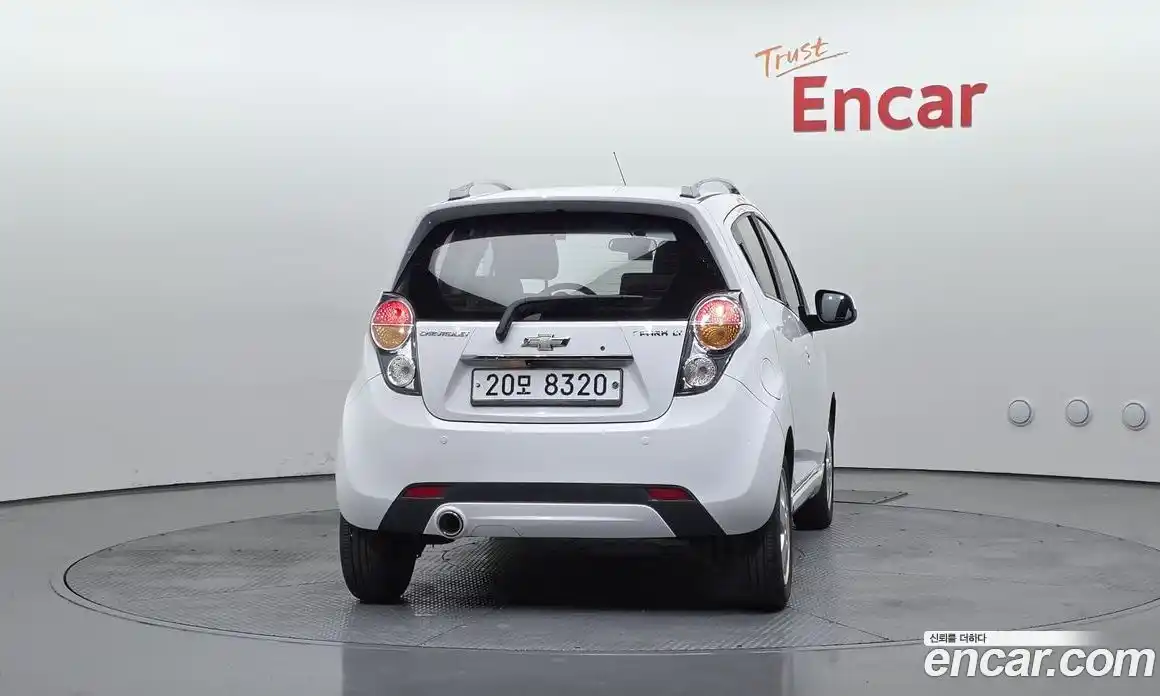 Chevrolet Spark 2011 1.0 гидро в Москве № 2127588, фото 4