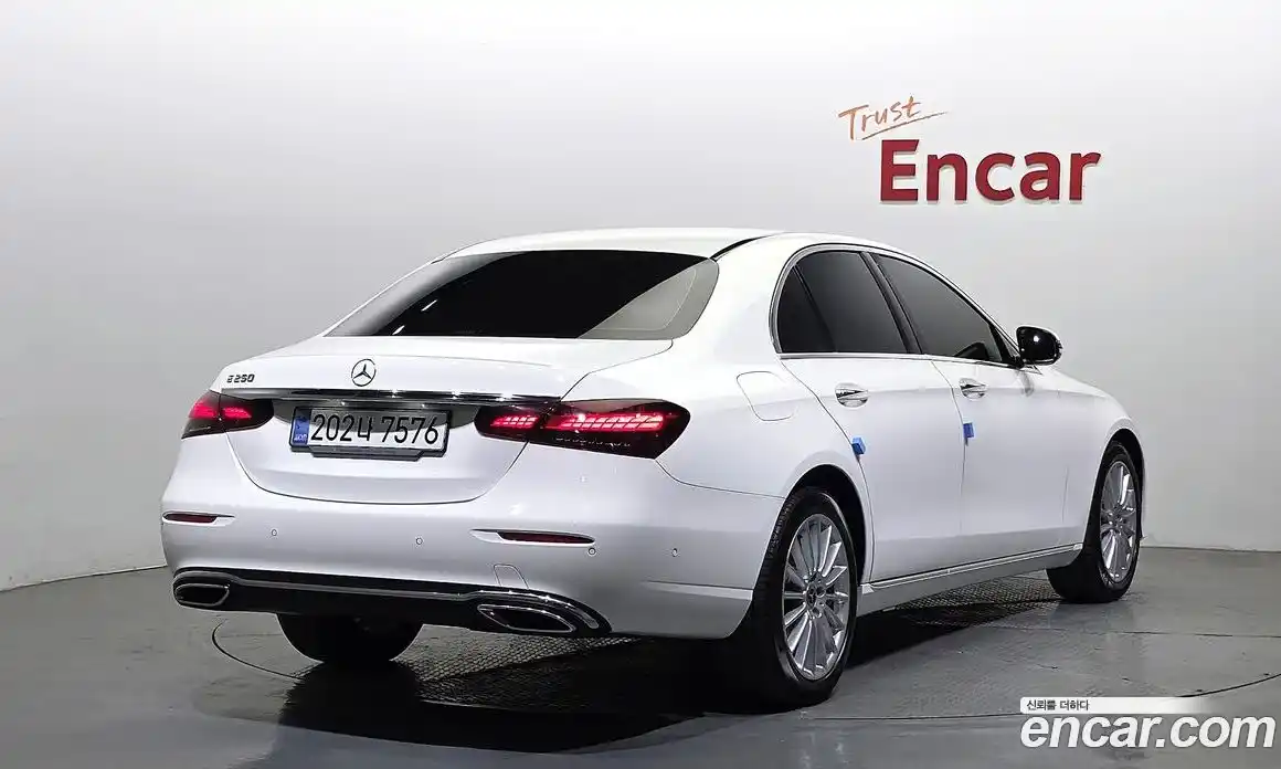 Mercedes-Benz E-Class 2021 2.0 гидро в Москве № 2127993, фото 2
