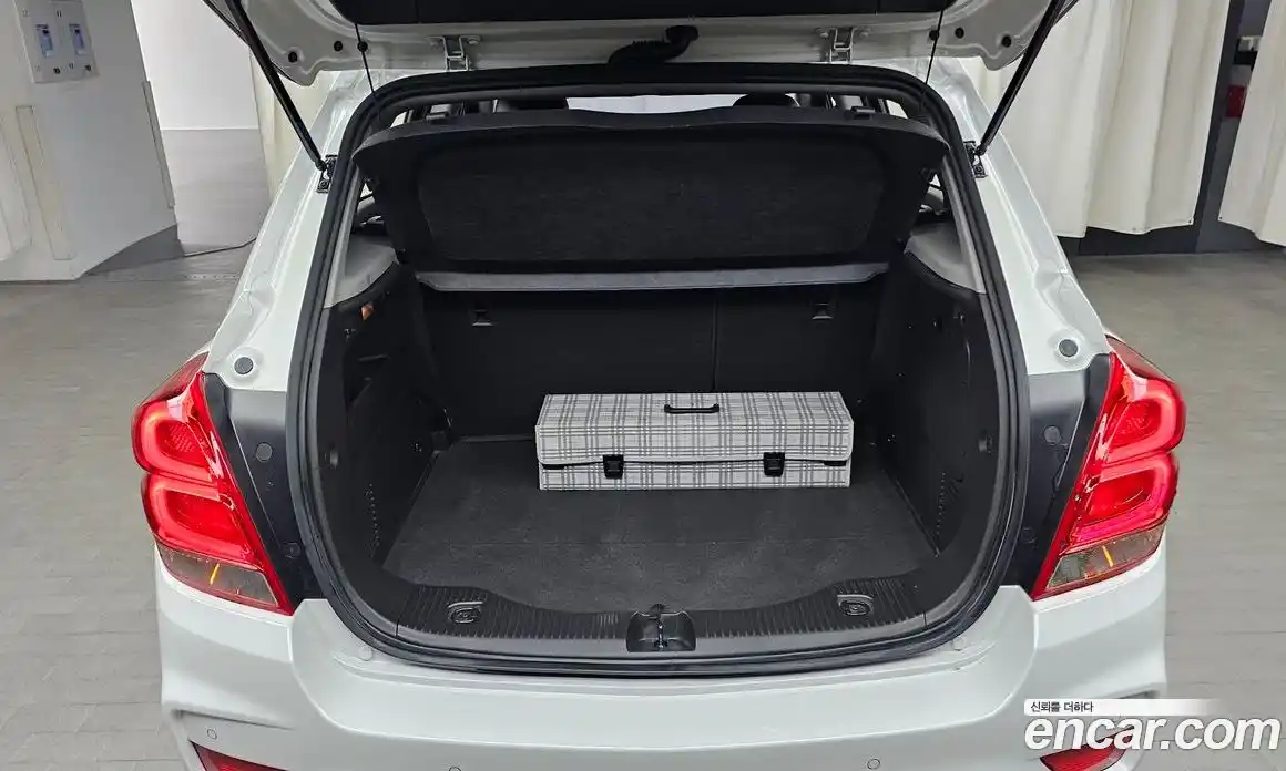 Chevrolet Trax 2016 1.4 гидро в Москве № 2128002, фото 24