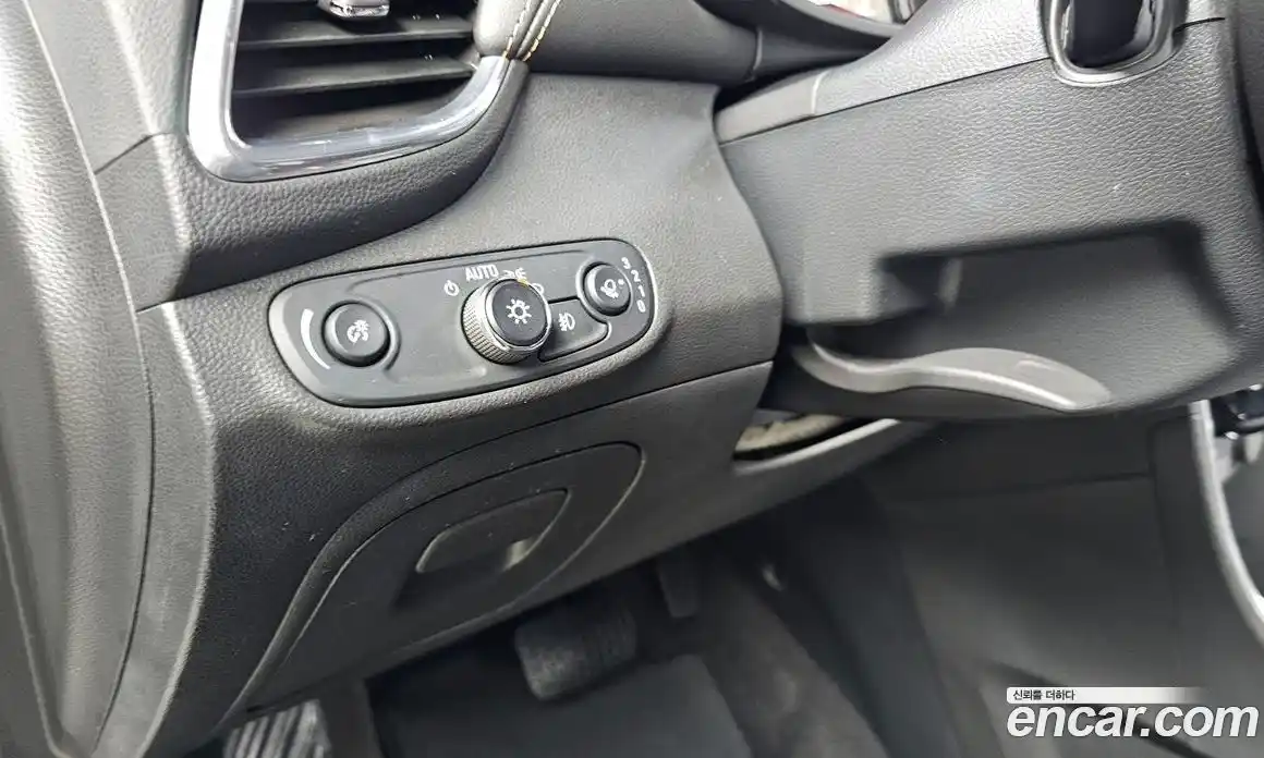 Chevrolet Trax 2016 1.4 гидро в Москве № 2128002, фото 26