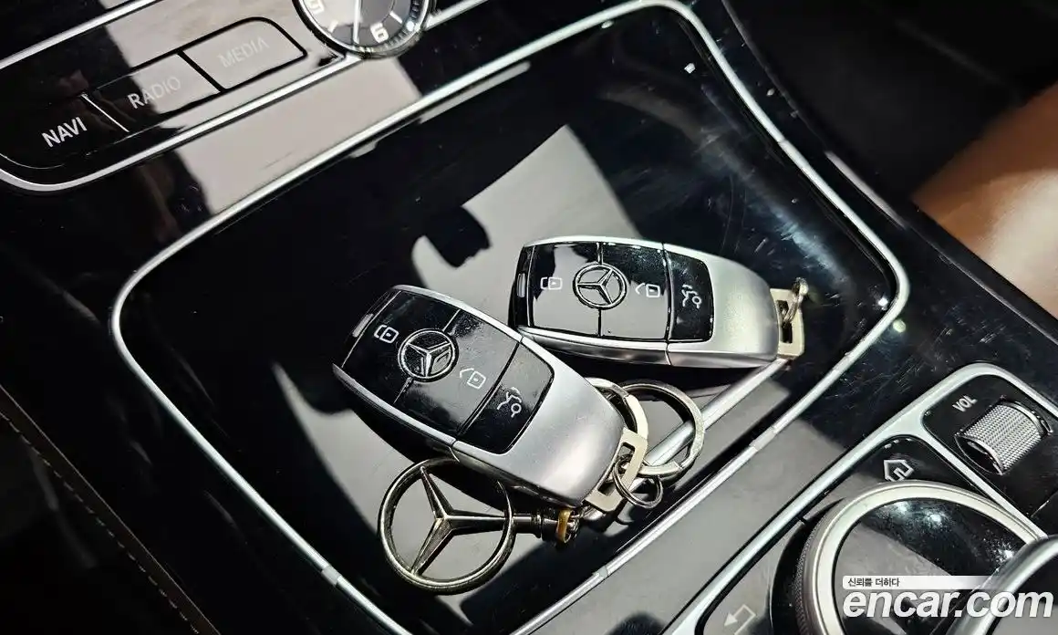 Mercedes-Benz E-Class 2018 2.0 гидро в Москве № 2128056, фото 21