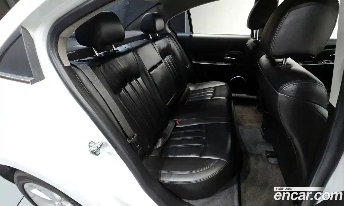 Chevrolet Cruze 2011 1.8 гидро в Москве № 2128364, фото 11