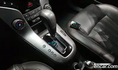 Chevrolet Cruze 2011 1.8 гидро в Москве № 2128364, миниатюра 9