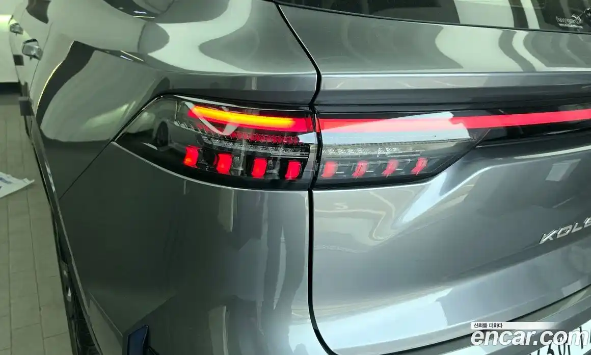 Renault Grand Koleos 2025 1.5 гидро в Москве № 2128782, фото 9