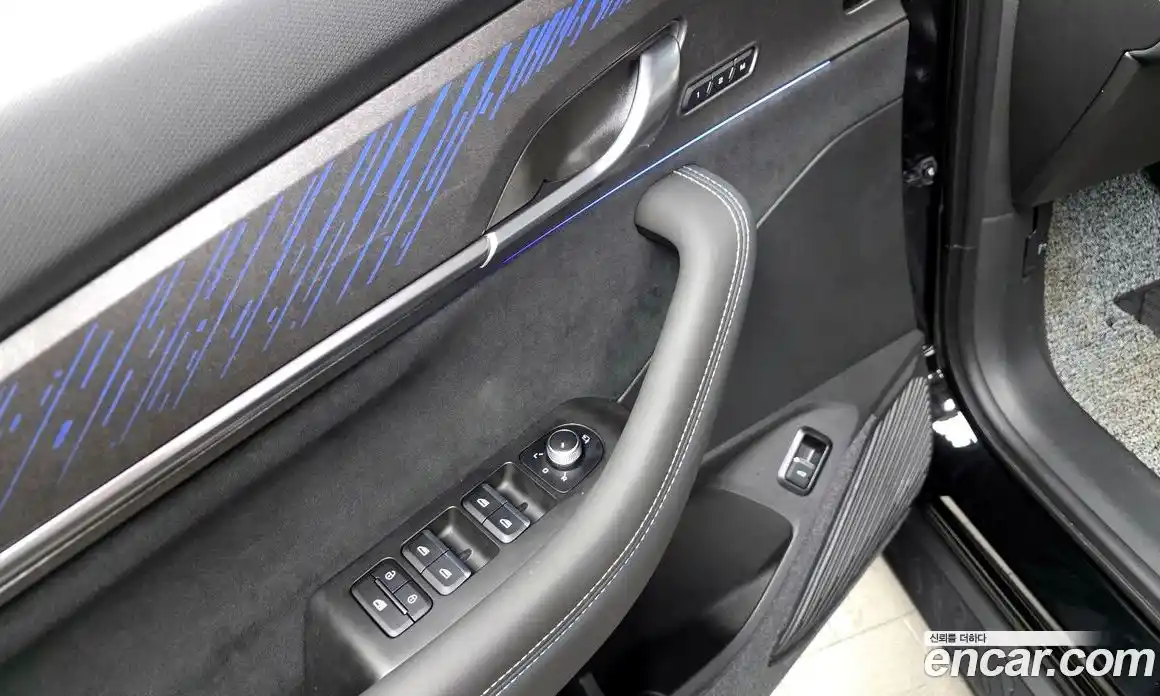 Renault Grand Koleos 2025 1.5 гидро в Москве № 2128784, фото 25