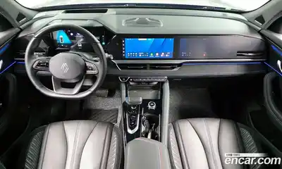 Renault Grand Koleos 2025 1.5 гидро в Москве № 2128784, миниатюра 10