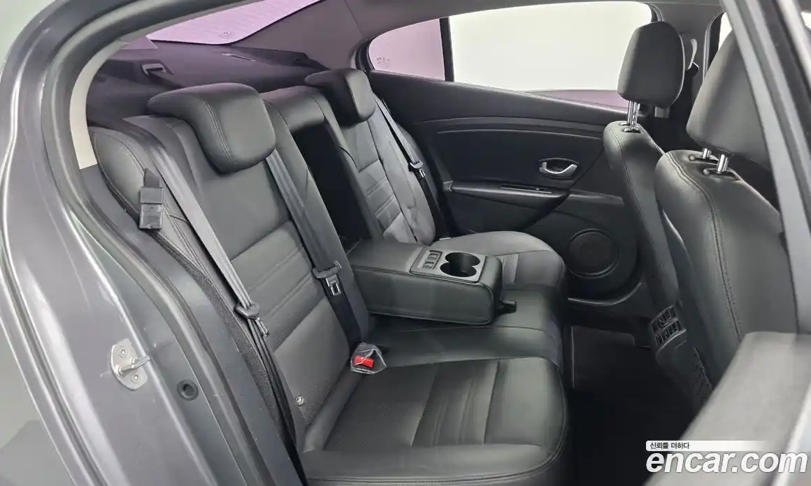 Renault SM3 2019 1.6 гидро в Москве № 2128896, фото 15