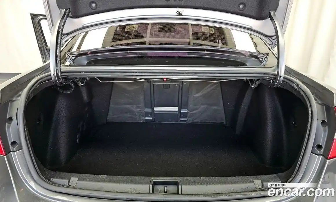 Renault SM3 2017 1.6 гидро в Москве № 2129024, фото 26