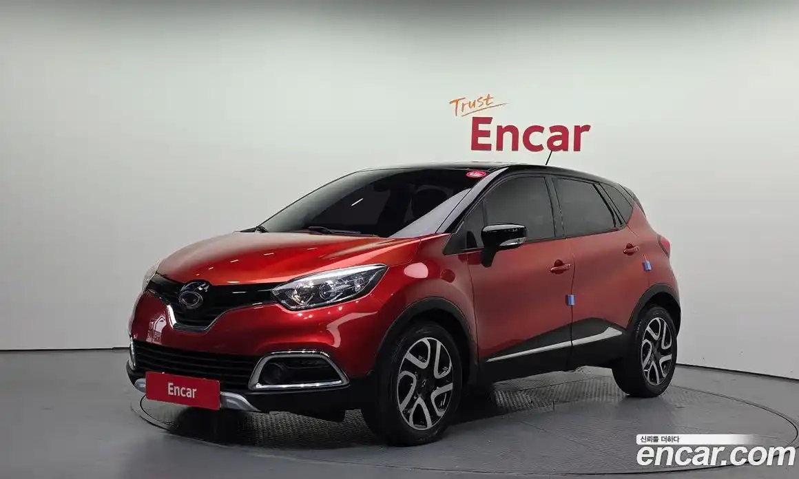 Renault QM3 2016 1.5 гидро в Москве № 2129173, фото 1
