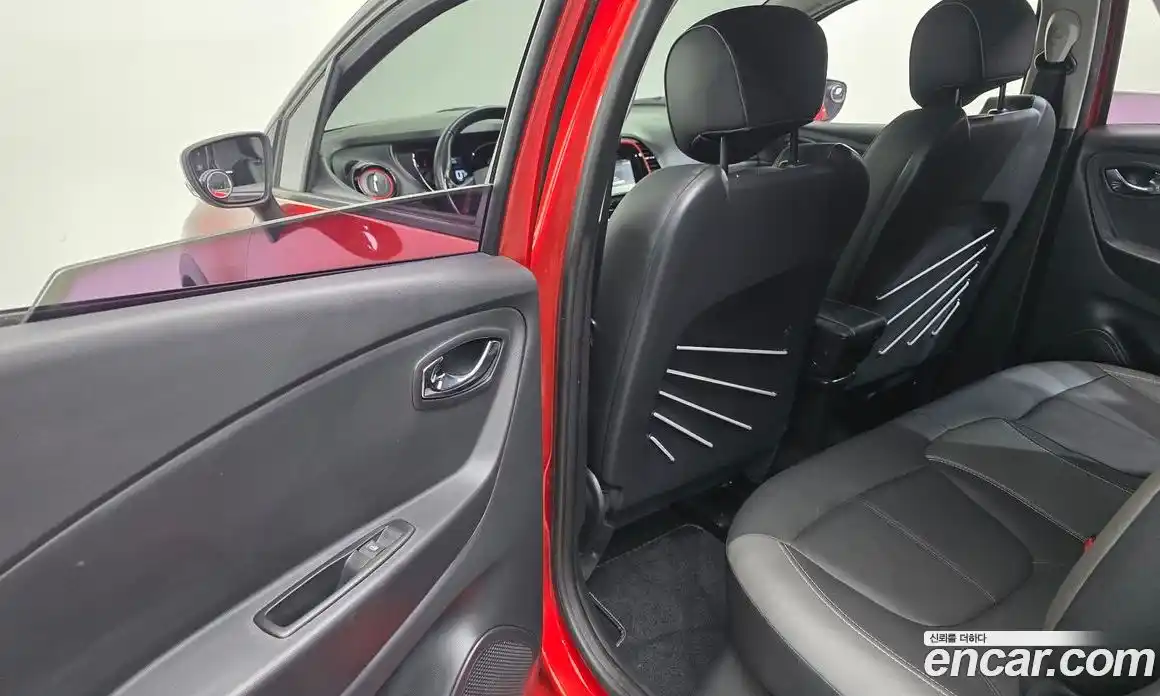 Renault QM3 2016 1.5 гидро в Москве № 2129173, фото 29