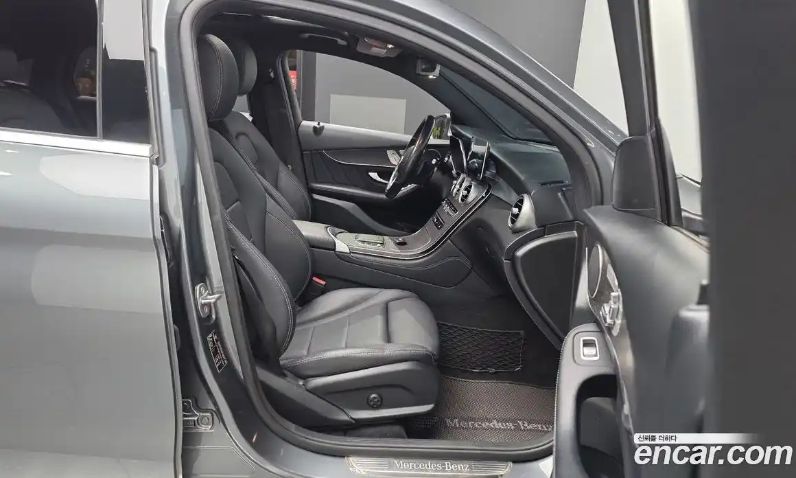 Mercedes-Benz GLC-Class 2020 2.0 гидро в Москве № 2129272, фото 17