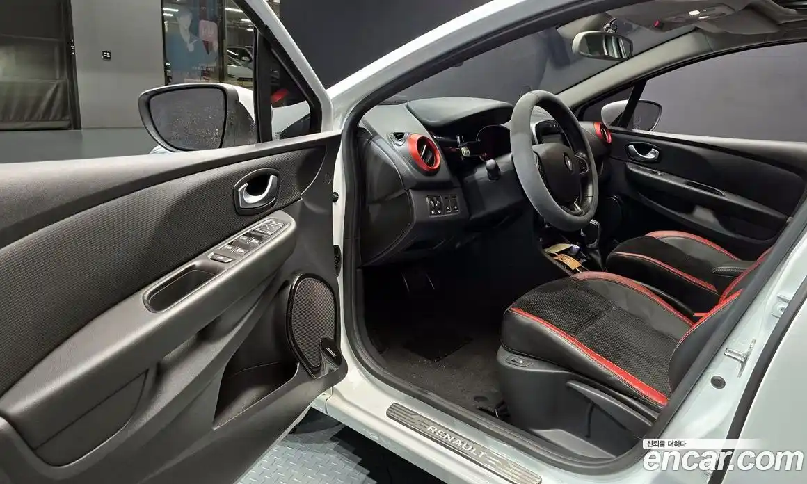 Renault Cilo 2019 1.5 гидро в Москве № 2129358, фото 13