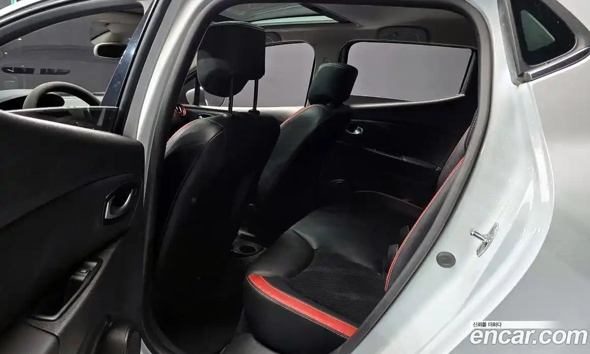 Renault Cilo 2019 1.5 гидро в Москве № 2129358, фото 16