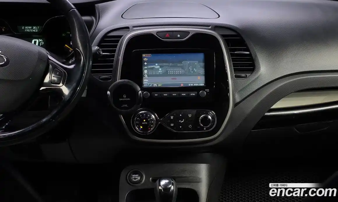 Renault QM3 2016 1.5 гидро в Москве № 2129473, фото 13