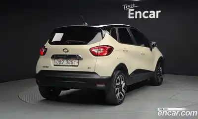 Renault QM3 2016 1.5 гидро в Москве № 2129473, миниатюра 2