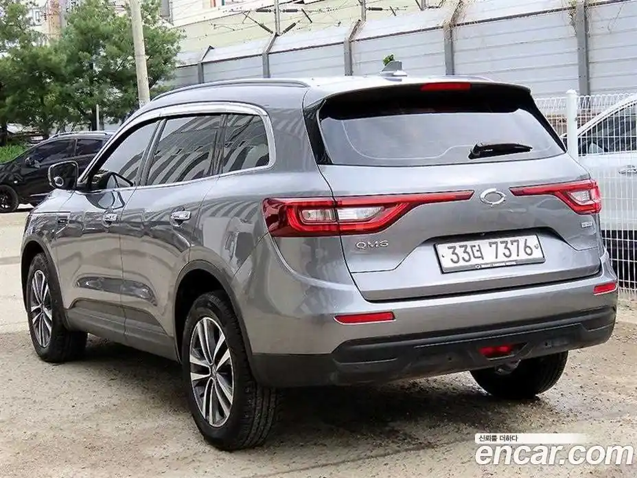 Renault QM6 2018 2.0 гидро в Москве № 2129605, фото 3