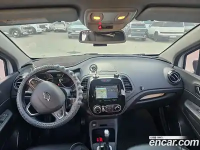 Renault QM3 2019 1.5 гидро в Москве № 2129693, миниатюра 4