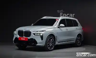 BMW X7, 2025