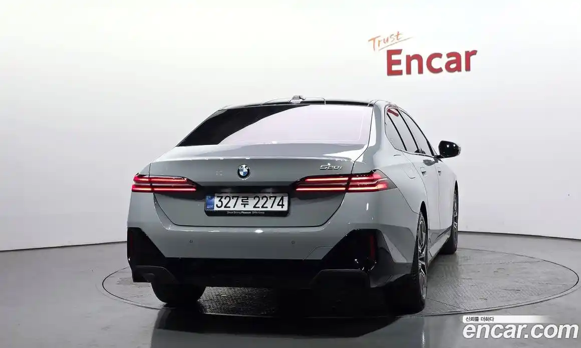 BMW 5-Series 2025 2.0 гидро в Москве № 2129845, фото 4