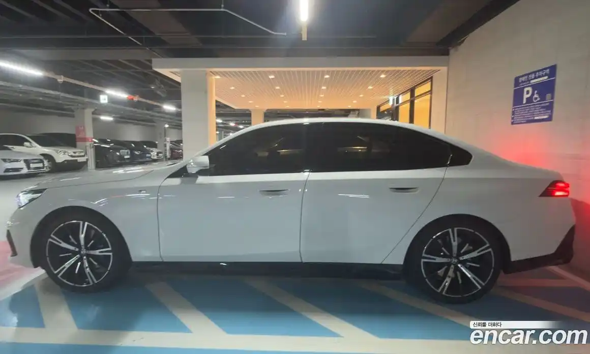 BMW 5-Series 2025 2.0 гидро в Москве № 2129953, фото 6