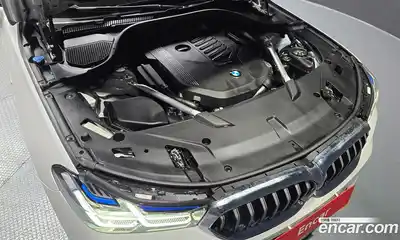 BMW 6-Series 2024 3.0 гидро в Москве № 2129966, миниатюра 6