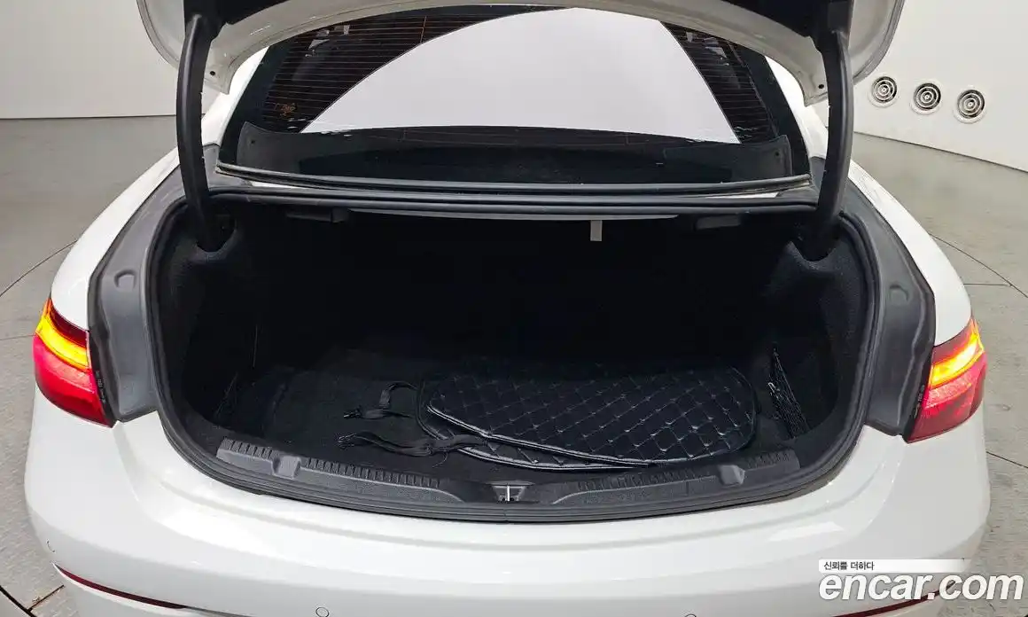Mercedes-Benz E-Class 2019 1.9 гидро в Москве № 2130385, фото 28