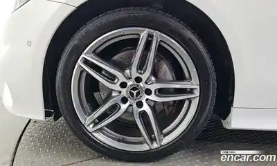 Mercedes-Benz E-Class 2019 1.9 гидро в Москве № 2130385, миниатюра 5