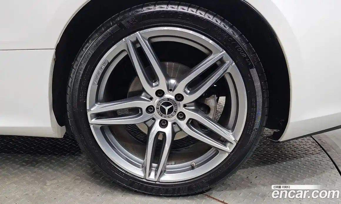 Mercedes-Benz E-Class 2019 1.9 гидро в Москве № 2130385, фото 7