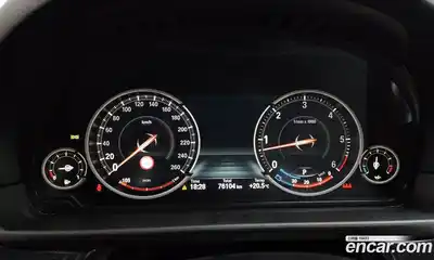 BMW 5-Series 2016 3.0 гидро в Москве № 2130590, миниатюра 8