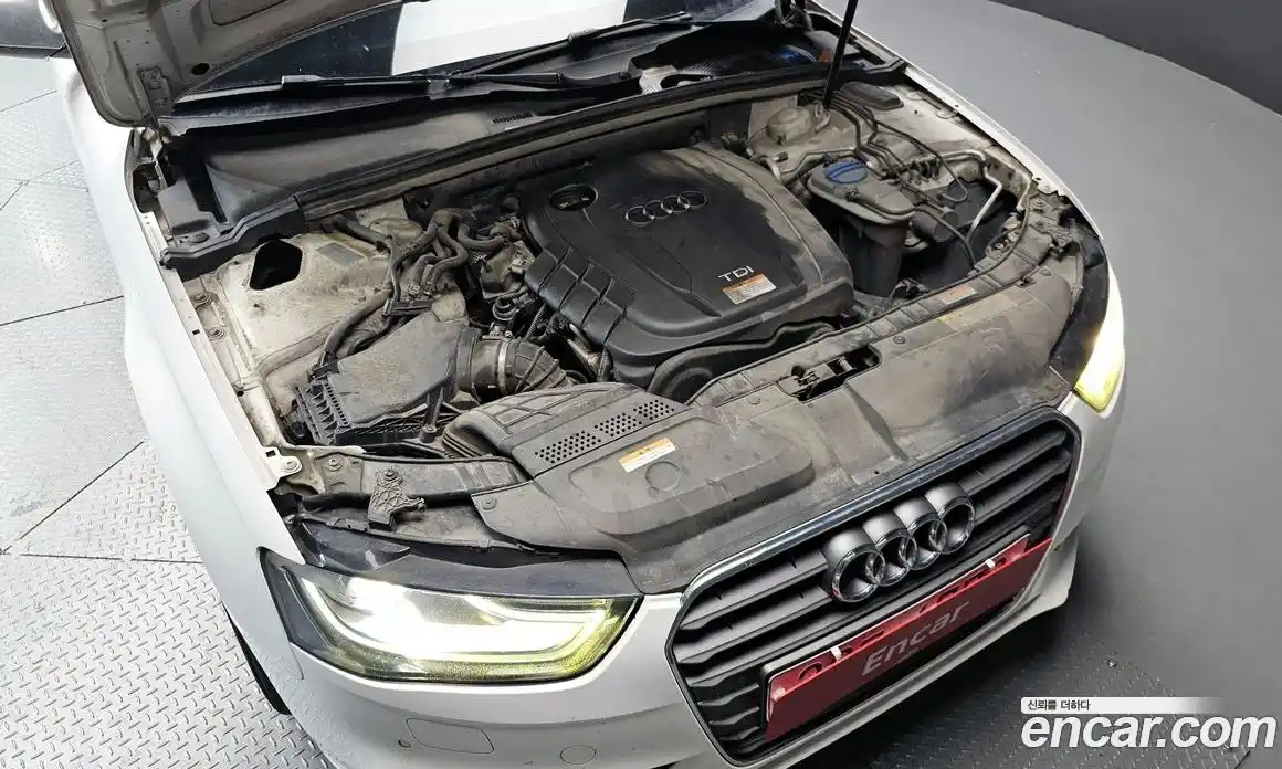 Audi A4 2014 2.0 гидро в Москве № 2131332, фото 6