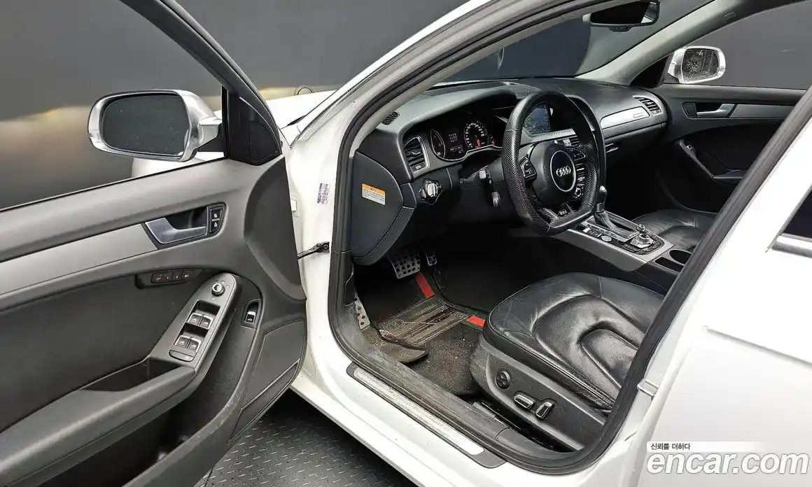 Audi A4 2014 2.0 гидро в Москве № 2131332, фото 10