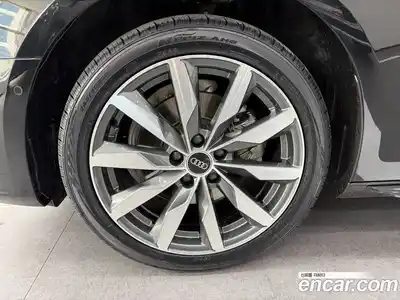 Audi A4 2023 2.0 гидро в Москве № 2131394, миниатюра 5